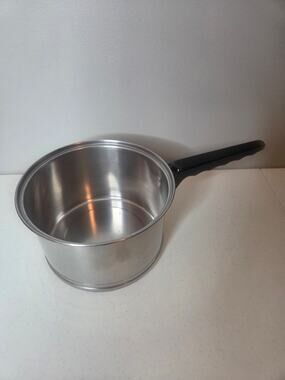 Lifetime Stainless Steel Waterless 3 quart Pot no lid